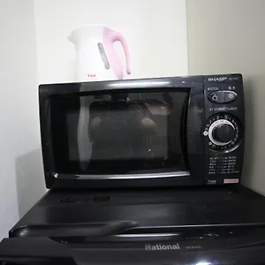 Apartment Aaron通天東 